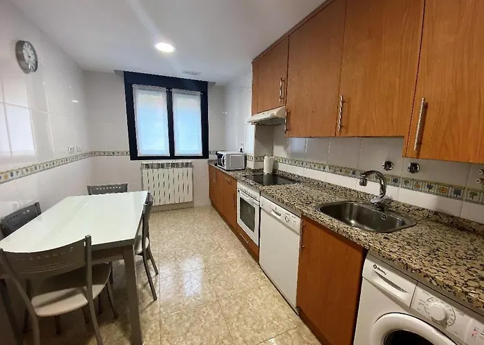 Apartamento Llano De La Victoria Jaca